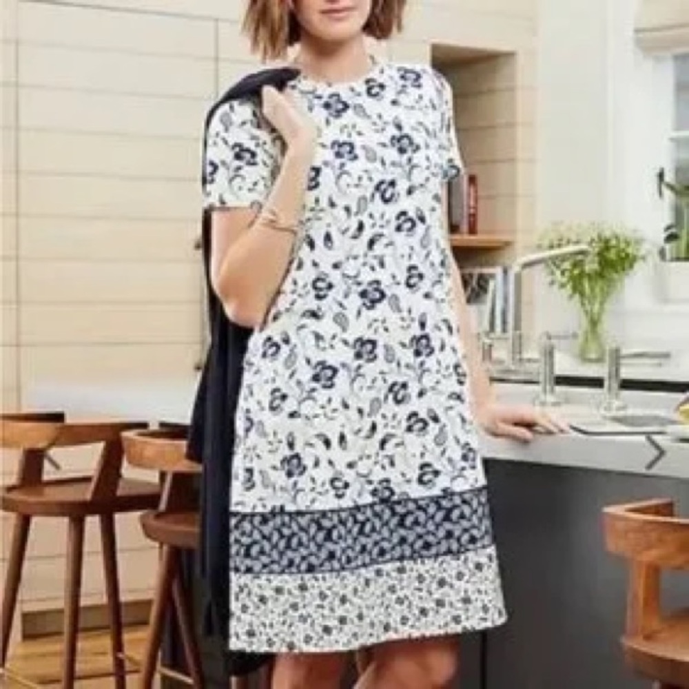 J. Jill Wearever Petites Small Blue Floral Flounce Hem Dress Knee Length